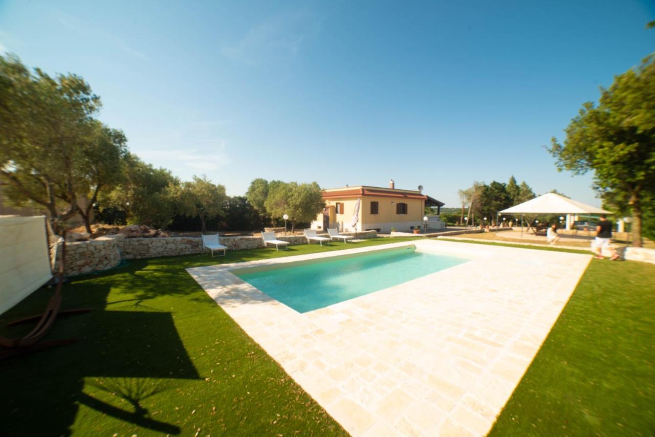 Villa Patrizia-Luxury Villa Mottola Exterior photo