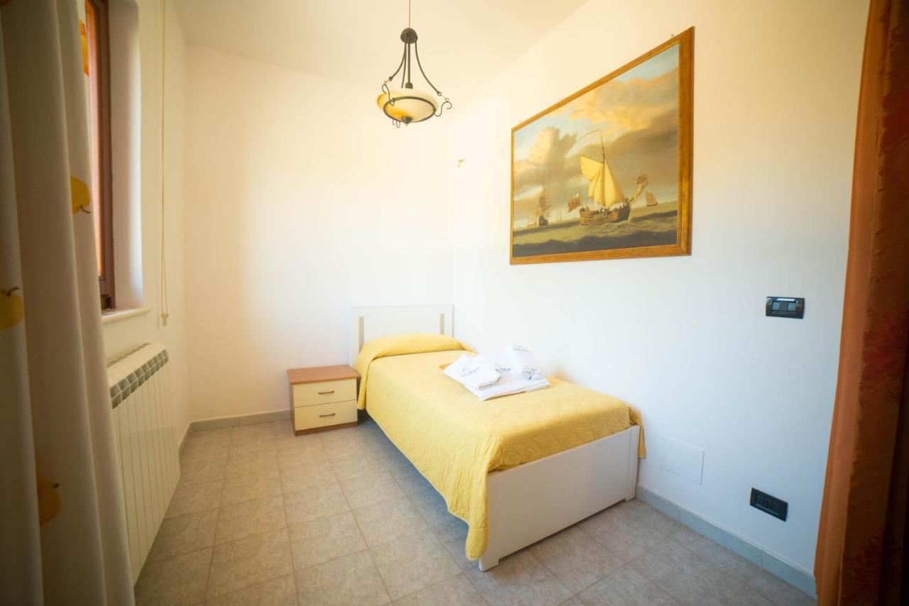 Villa Patrizia-Luxury Villa Mottola Exterior photo
