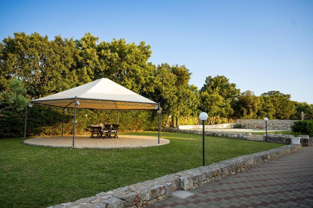 Villa Patrizia-Luxury Villa Mottola Exterior photo